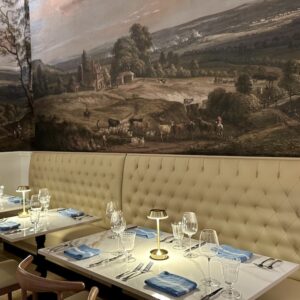 French Magnolia, restaurant, brasserie, wine bar, bubble bar, Bristol VA